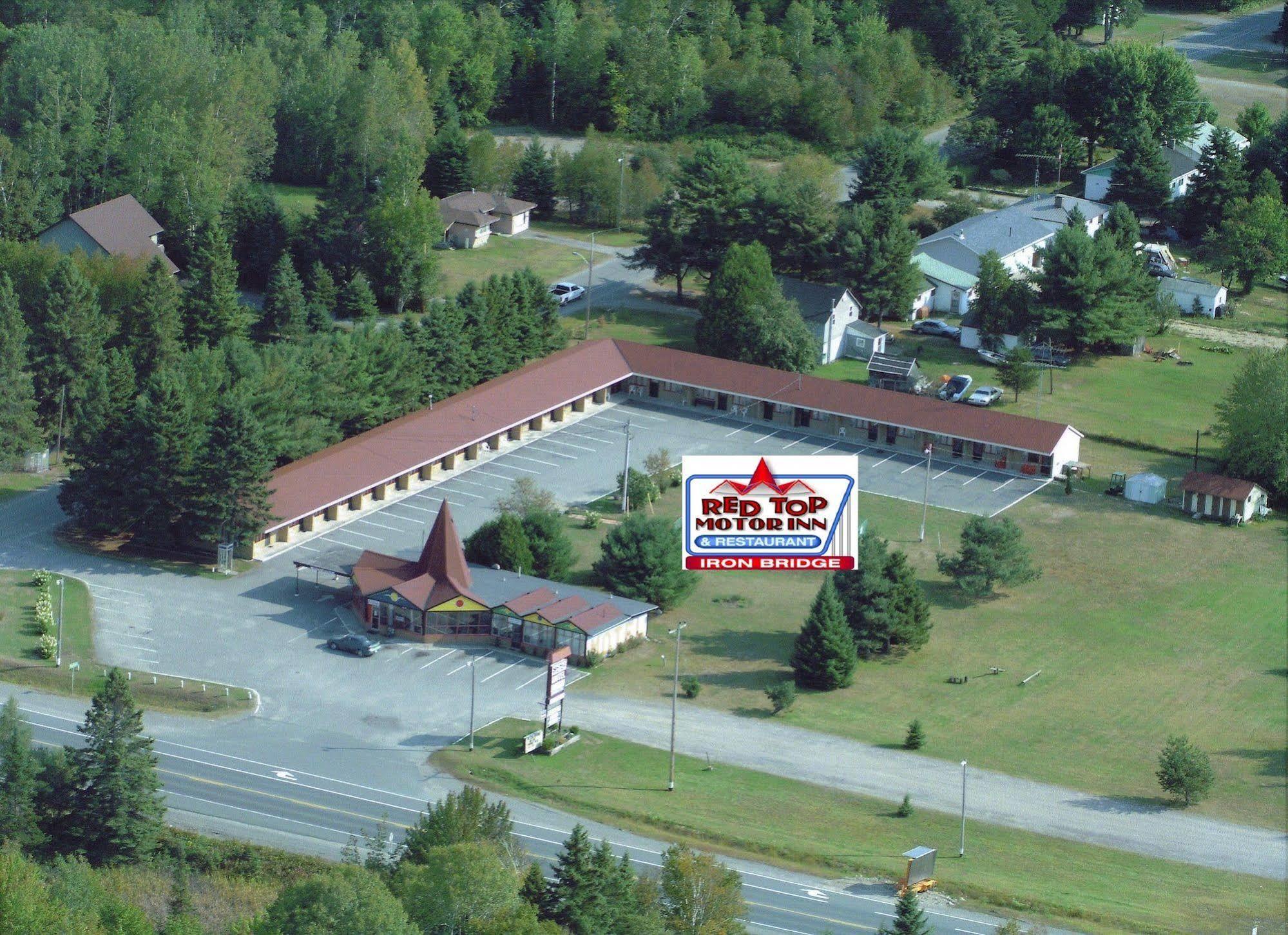 Red Top Motor Inn Iron Bridge Extérieur photo